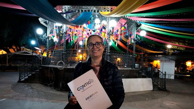 Entrega SEDESOQ escrituras pÃºblicas a familias de Jalpan, en QuerÃ©taro 