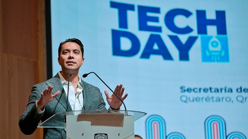 Empleo, el mayor programa social que construimos en QuerÃ©taro con tecnologÃ­a y oportunidades: Felifer MacÃ­as