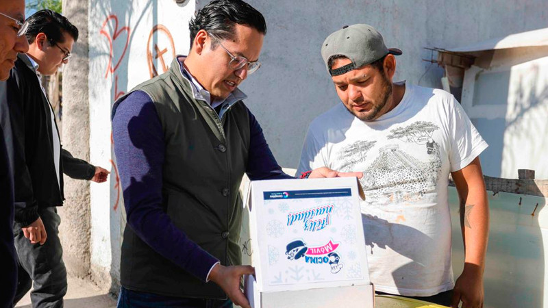Llevan Cenas NavideÃ±as a mÃ¡s de 2 mil 500 familias en Corregidora, QuerÃ©taro