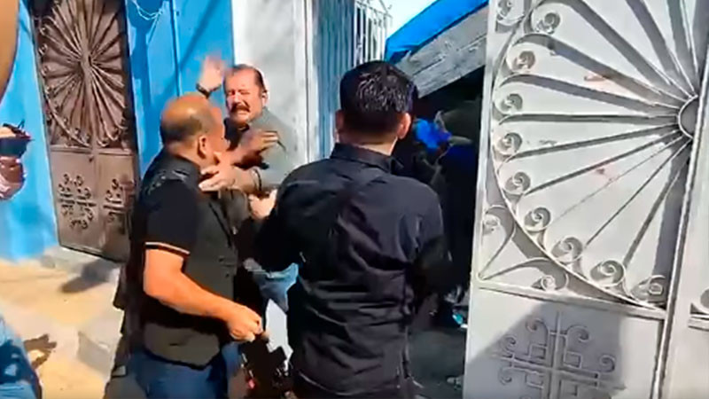 Agrede ex alcalde de Morelos y escoltas a tres periodistas 