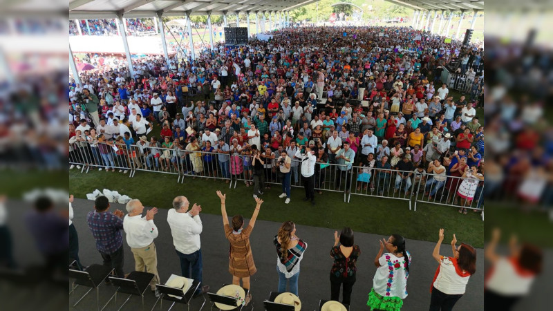  El programa de fertilizantes gratuitos ya es un derecho constitucional de las y los campesinos: Sheinbaum