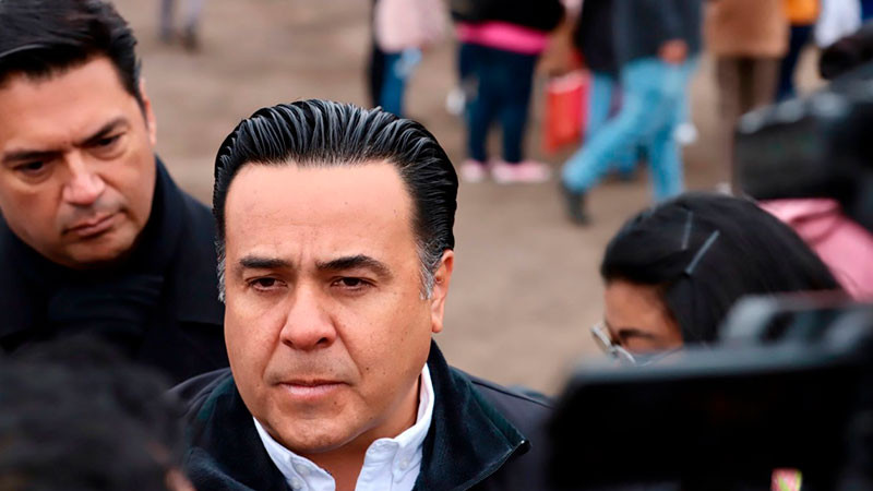 AdquirirÃ¡ estado 24 unidades nuevas de transporte escolar: Luis Nava  