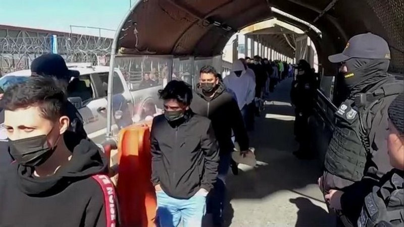 Consejo Coordinador Empresarial ofrece 35 mil empleos para mexicanos deportados de EU