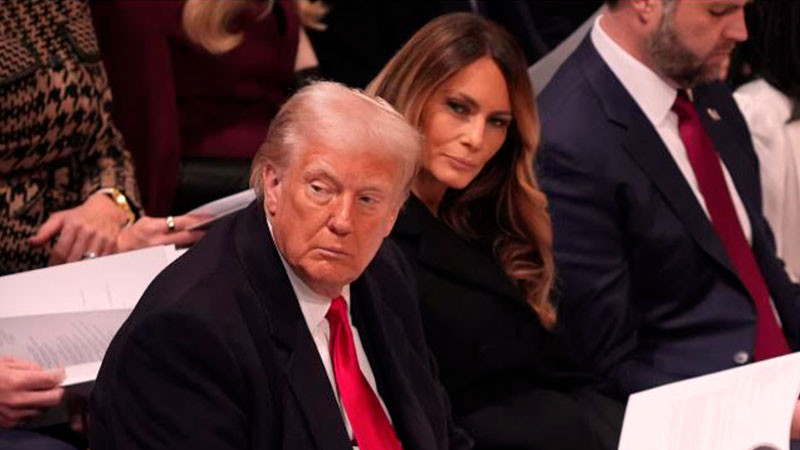 Trump convence a El Salvador para recibir a migrantes venezolanos 