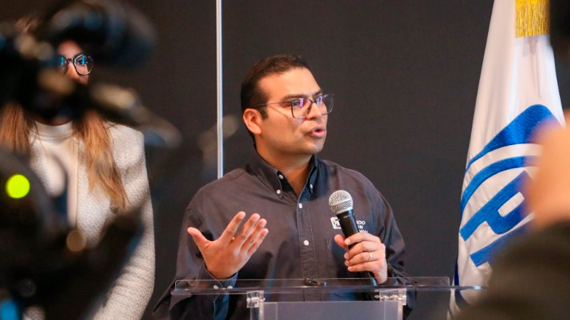 Recorte de recursos federales, una muestra de la indiferencia de Morena a la salud de los queretanos: MartÃ­n Arango