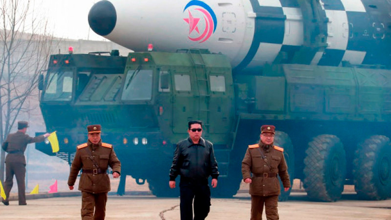 Corea del Norte enviÃ³ al menos 200 unidades de artillerÃ­a y 11 mil soldados a Rusia, asegura SeÃºl