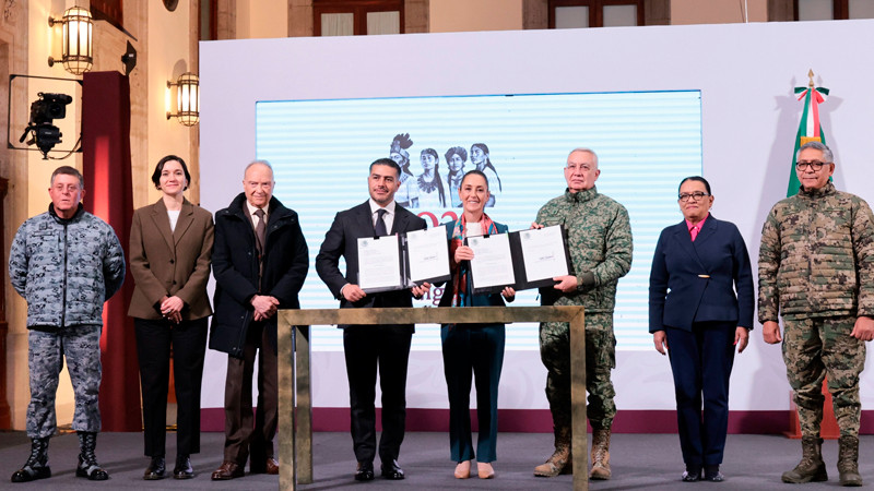 Sheinbaum firma iniciativas en materia de seguridad