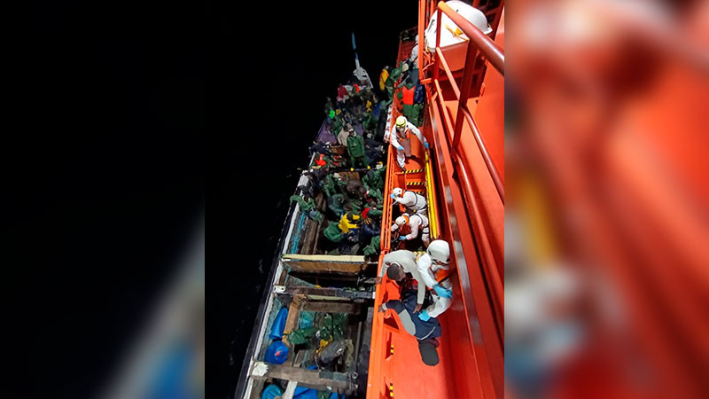 Rescatan a mÃ¡s de mil 200 migrantes en las Islas Canarias