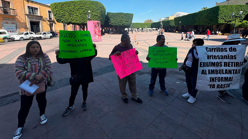 Comerciantes se manifiestan para que se ordene ambulantaje en QuerÃ©taro