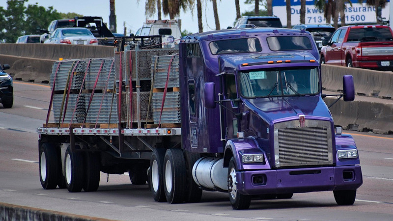 Por polÃ­ticas de Trump exportadores tardan hasta 8 horas para cruzar a EEUU