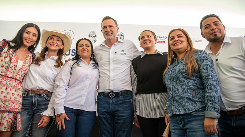 Fortalece Mauricio Kuri el autoempleo en mujeres de la zona serrana de QuerÃ©taro 
