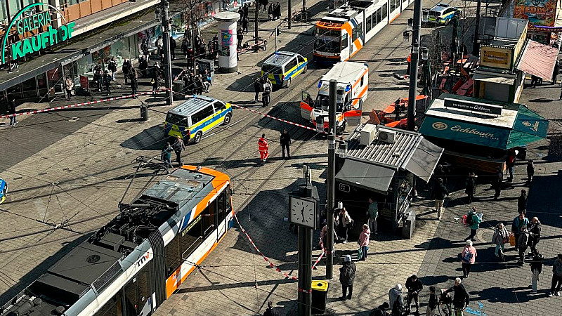 Atropello masivo en Mannheim, Alemania deja al menos un muerto