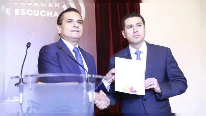 Frena juez captura de Israel PatrÃ³n, exsecretario de Seguridad de MichoacÃ¡n con Silvano Aureoles: PrÃ³fugos ellos y otros dos exfuncionarios