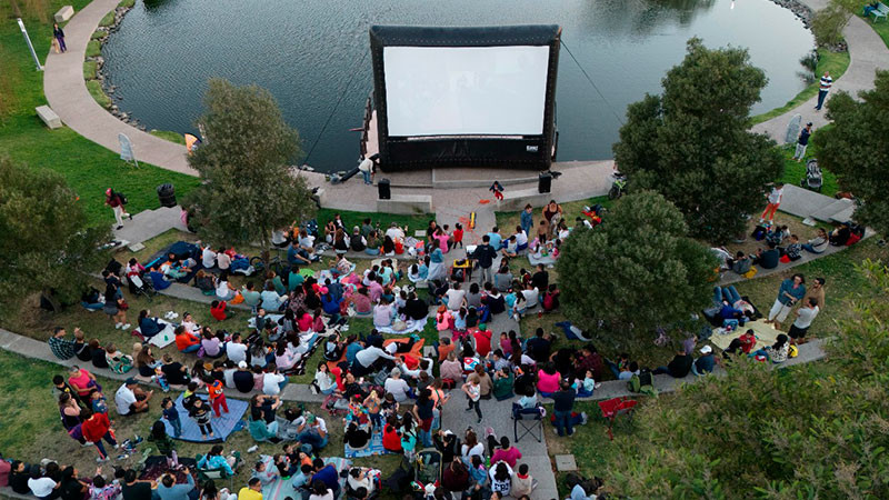Realizan en El MarquÃ©s el â€œCinejuve En Tu Comunidadâ€