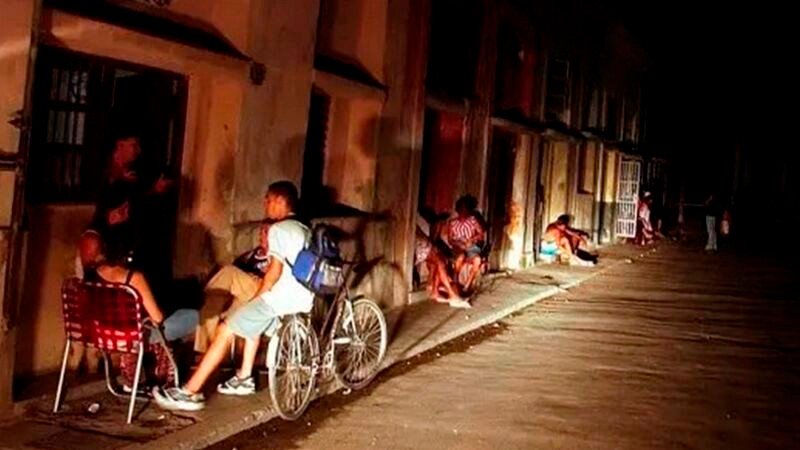 ContinÃºa apagÃ³n nacional en Cuba; van mÃ¡s de dos dÃ­as sin energÃ­a