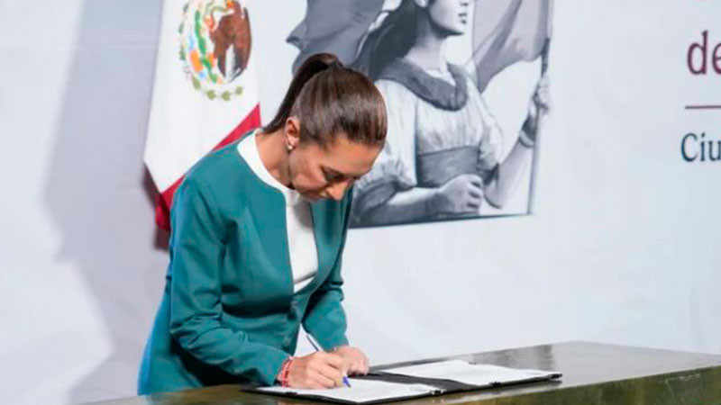 Presidenta Claudia Sheinbaum firmÃ³ decreto para publicar en el DOF reformas a los artÃ­culos 4 y 27 en defensa del maÃ­z mexicano