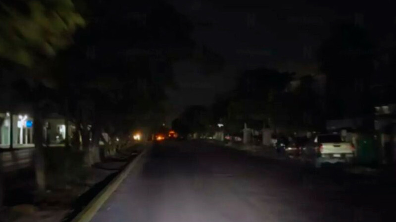 Mega apagÃ³n en el sureste de MÃ©xico fue por daÃ±os en un equipo, explica Sheinbaum