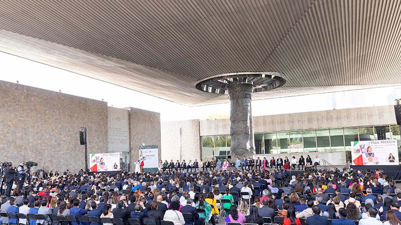 AtestiguÃ³ Mauricio Kuri la presentaciÃ³n de acciones del Plan MÃ©xico