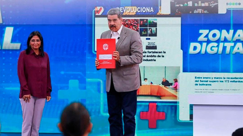 Firma NicolÃ¡s Maduro un decreto de emergencia econÃ³mica para Venezuela