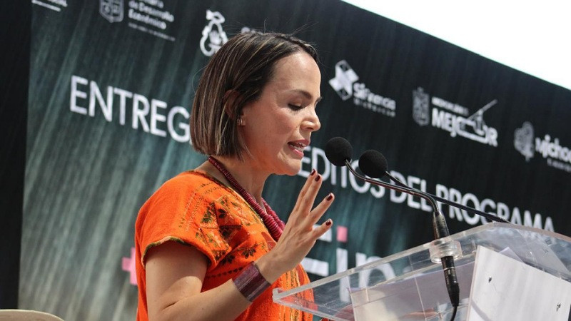 Gobierno de MichoacÃ¡n reactiva fondo Financiarte para artesanos