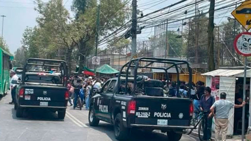 Reportan explosiÃ³n en Prepa 5 de la UNAM; desalojan a estudiantes 