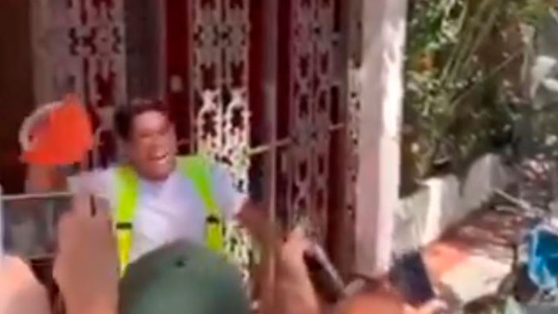 Mexicanos vs anglos: protestan en casa del norteamericano que corriÃ³ a trabajador en MazatlÃ¡n