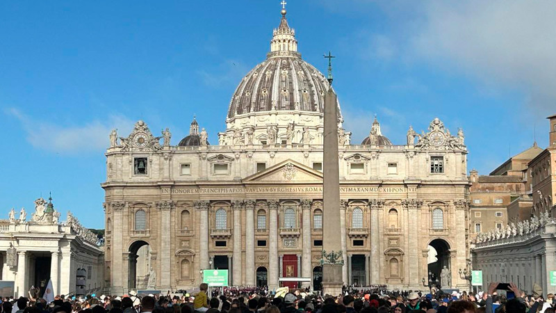 MÃ¡s de 250 mil personas asistieron al funeral del papa Francisco