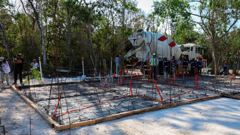 Sheinbaum da banderazo de salida al programa Vivienda para el Bienestar, en Quintana Roo