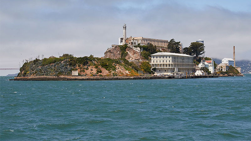 Ordena Donald Trump la reapertura de la prisiÃ³n Alcatraz, para los delincuentes mÃ¡s violentos de EU