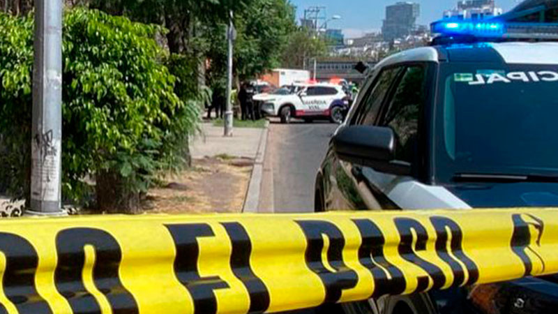 Muere mujer por presunto paro cardÃ­aco, en laterales de Bernardo Quintana