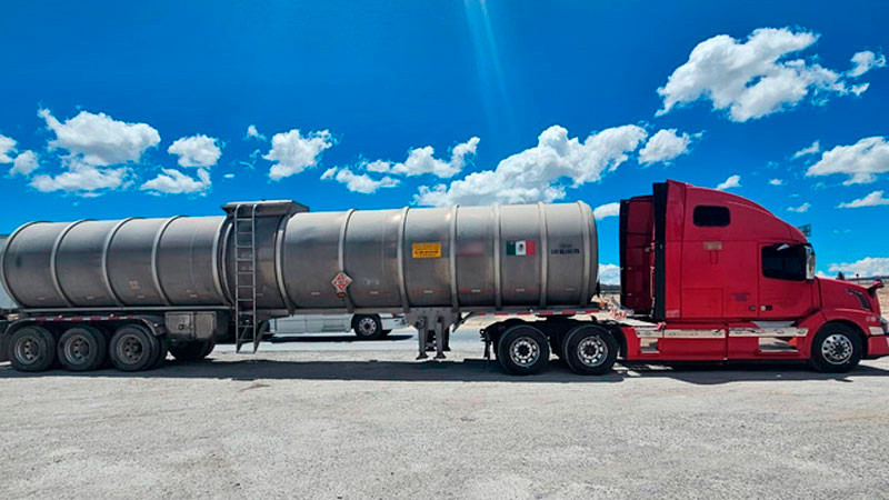 Grupos criminales mexicanos usan â€œfirmas fachadaâ€ para vender huachicol a EEUU