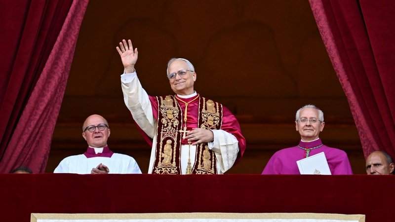 Robert Francis Prevost, estadounidense, es el nuevo papa; elige nombre LeÃ³n XIV