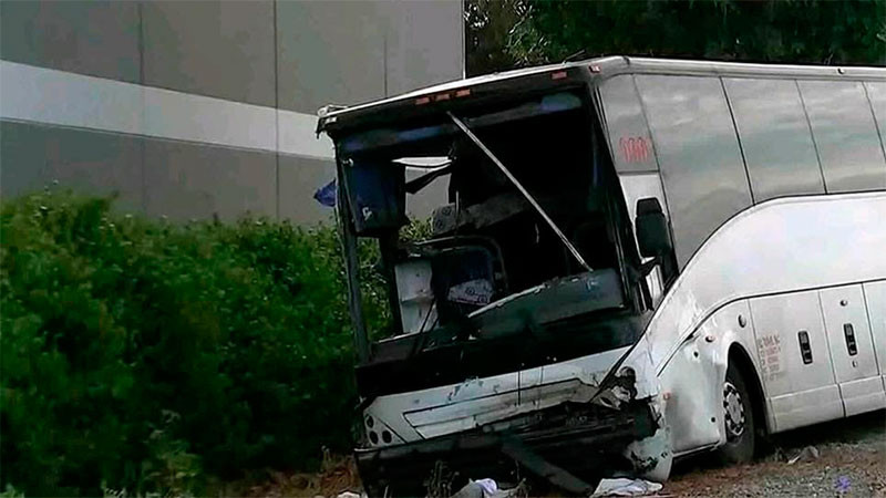 Fuerte accidente deja una persona fallecida y 32 heridos en Los Ãngeles, CaliforniaÂ 