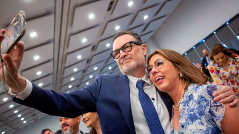 Reconoce Mauricio Kuri a maestras y maestros como constructores de igualdad y de futuro en Querétaro