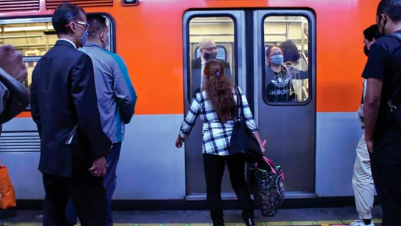 Metro cierra 4 estaciones por bloqueos de la CNTE en CDMX