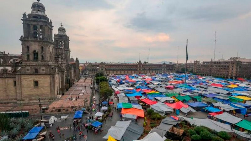 CNTE comienza retiro del plantón en Zócalo; darán mensaje a la nación