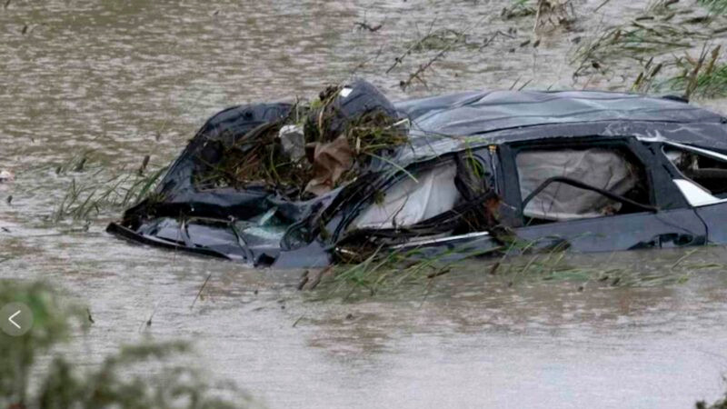 Inundaciones en San Antonio dejan al menos 11 muertos y múltiples desaparecidos