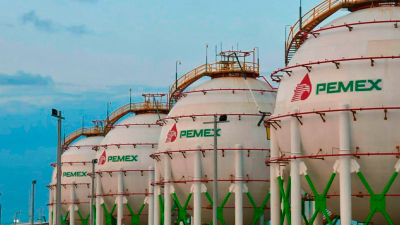 Falta pago a proveedores de Pemex, no hay riesgo en la operación, informa Sheinbaum