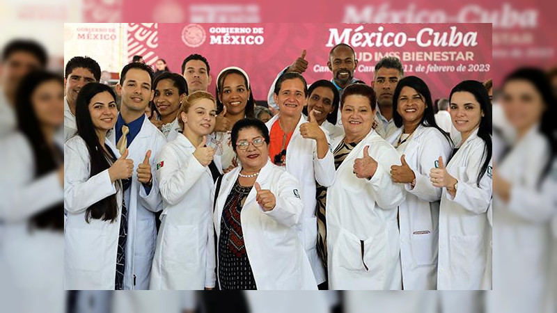 Médicos cubanos cuestan a México más de 2 mil millones de pesos en tres años: IMSS no sabe ni cuánto ganan