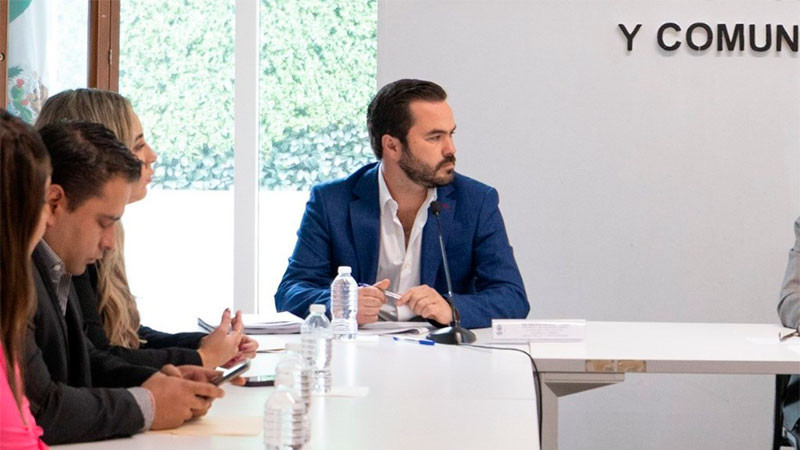 El diputado Mauricio Cárdenas se pronunció a favor de realizar un Parlamento Abierto para el proyecto 