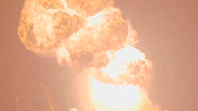 Evalúa México demandar a SpaceX por caída de basura espacial en Tamaulipas