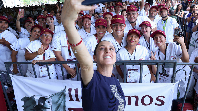 Anuncia Claudia Sheinbaum inversión de 12 mil millones de pesos en Colima para proyectos prioritarios