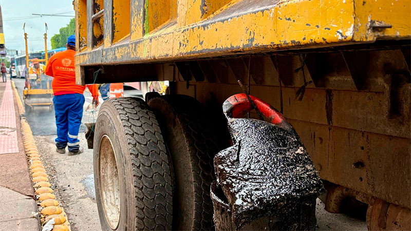 Lleva Ayuntamiento de Querétaro atendidos alrededor de 28 mil metros cuadrados de bacheo 
