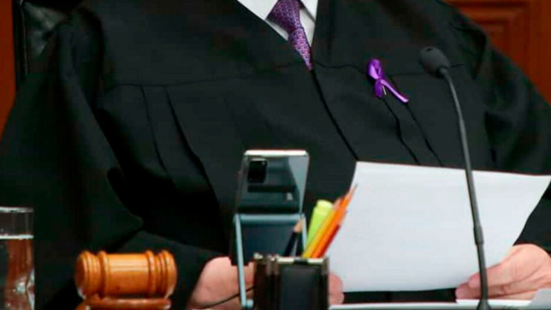 Integrantes de la SCJN deben vivir en la justa medianía; se acabaron los privilegios, sentencia Sheinbaum