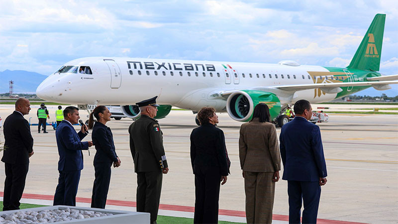 Recibe Claudia Sheinbaum primer aeronave Embraer E195-E2 para Mexicana de Aviación