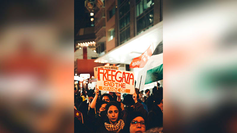 Fallecen mujeres y niños tras bombardeo israelí en Gaza 