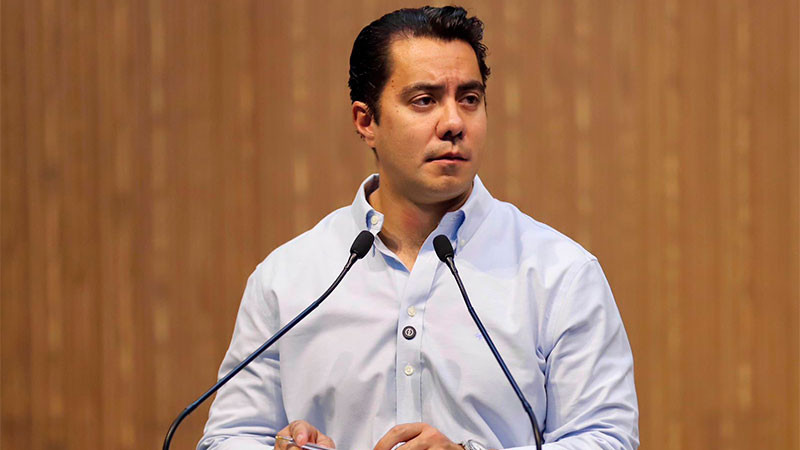Destaca Felipe Macías programa de emprendimiento en el municipio de Querétaro