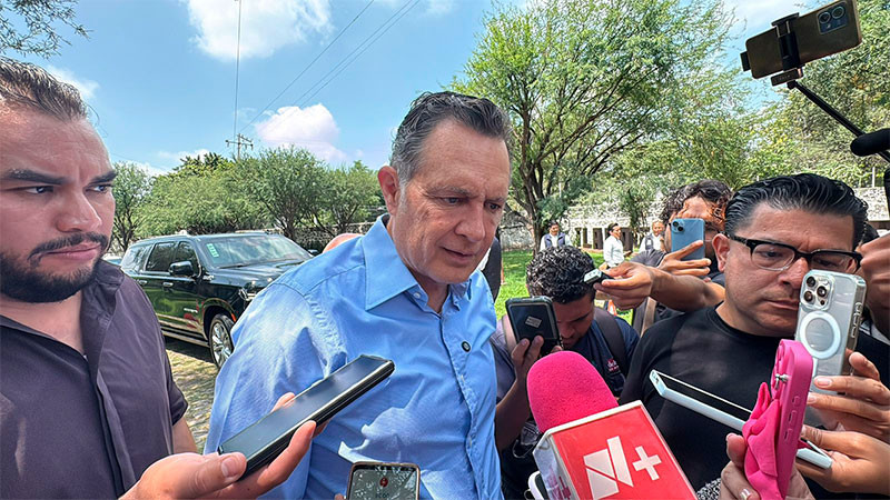 Pide Mauricio Kuri a legisladores queretanos no contaminar “Ley de Bienestar Animal”