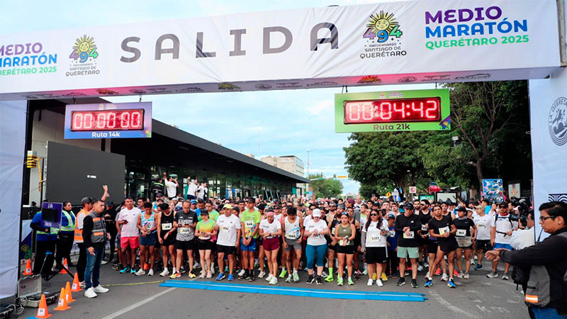 Participan más de 4 mil corredores en la carrera del Medio Maratón por el 494 Aniversario de la Ciudad de Santiago de Querétaro