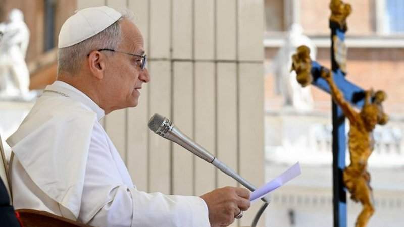 León XIV advierte efectos dañinos del uso excesivo de las redes sociales